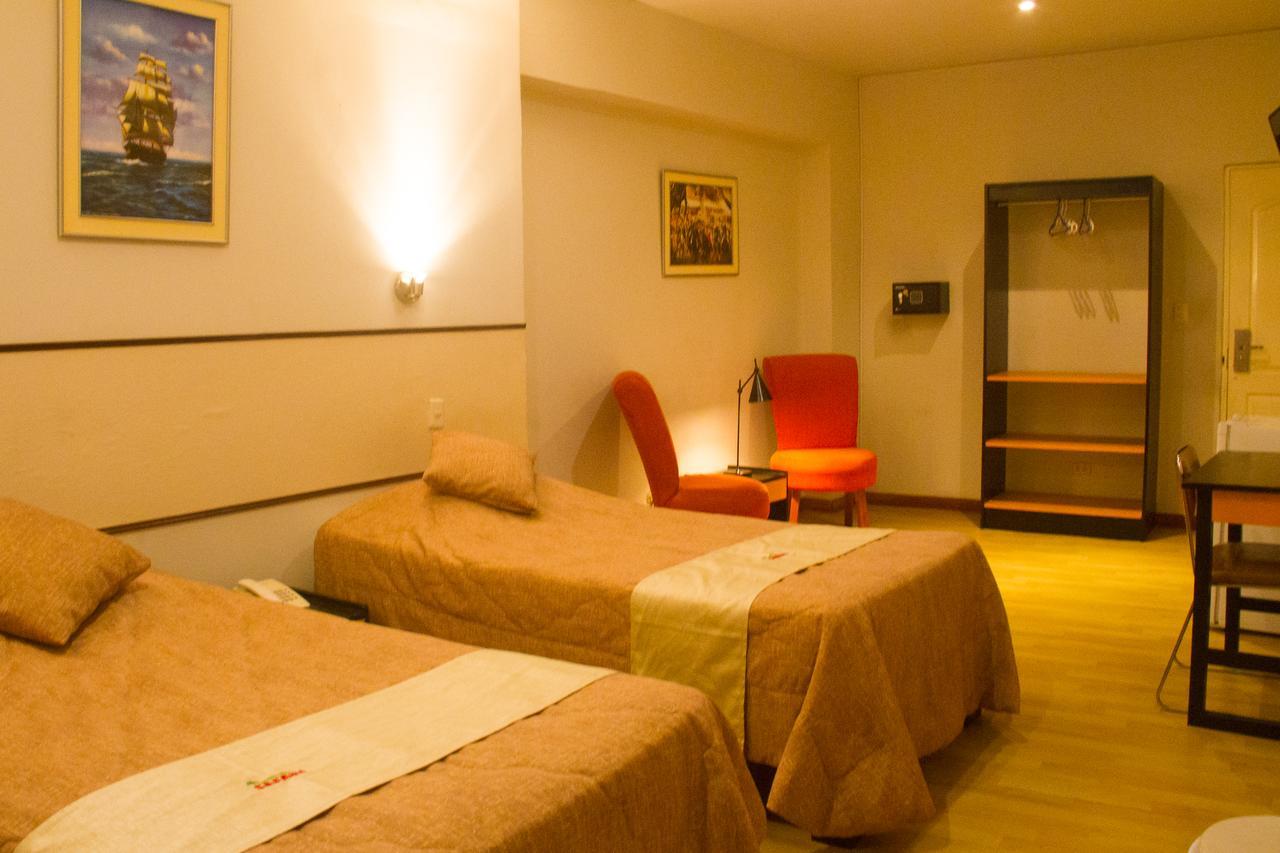Hotel Safari Iquitos Esterno foto