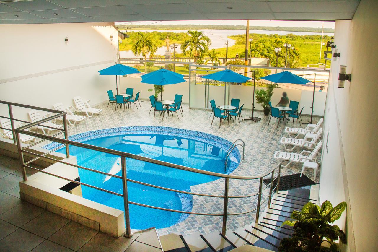 Hotel Safari Iquitos Esterno foto