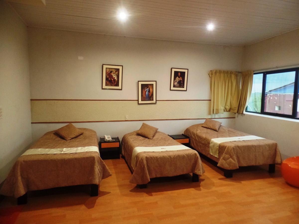 Hotel Safari Iquitos Esterno foto