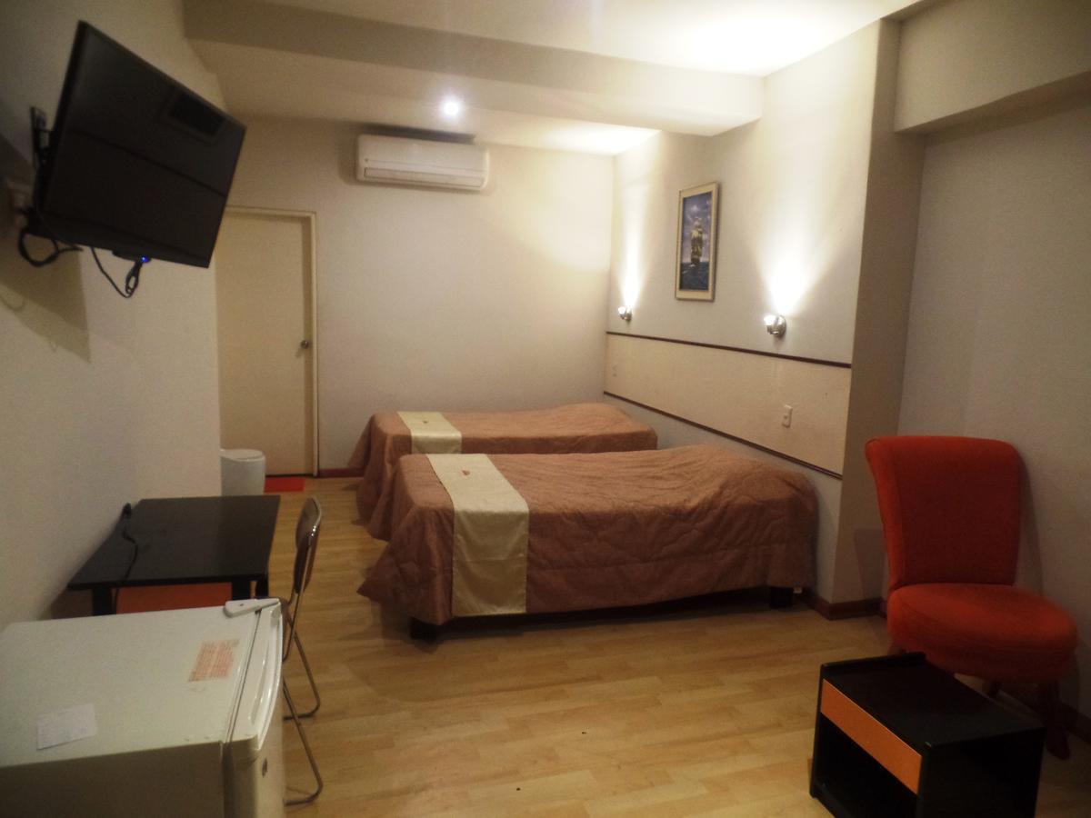 Hotel Safari Iquitos Esterno foto
