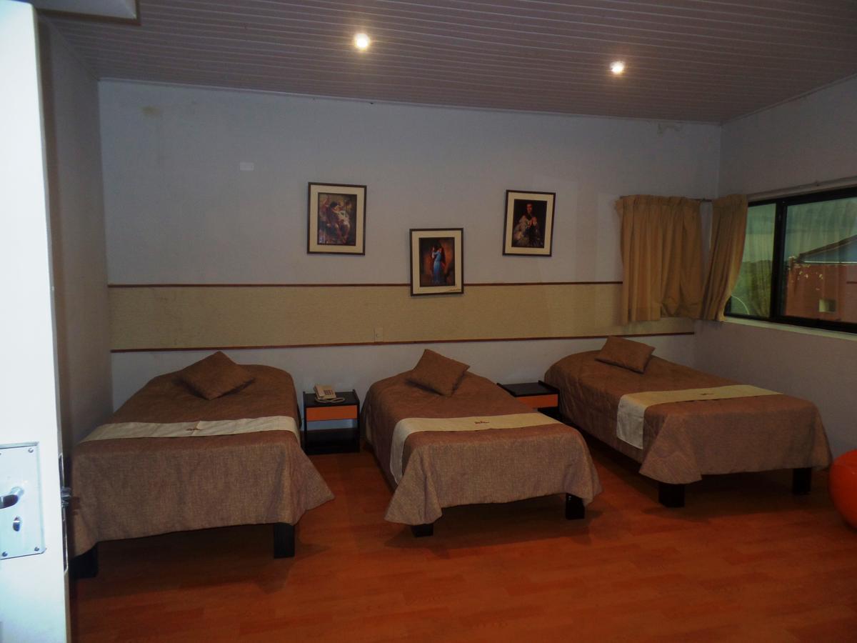 Hotel Safari Iquitos Esterno foto